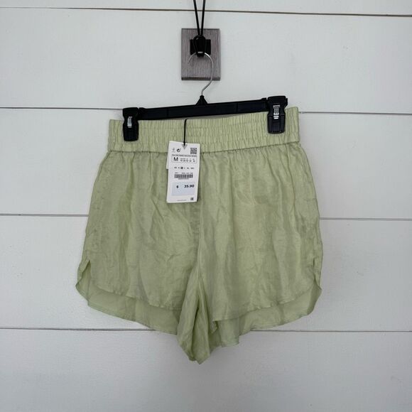 Zara Women’s Medium Green Tencel Shorts New - Picture 1 of 6